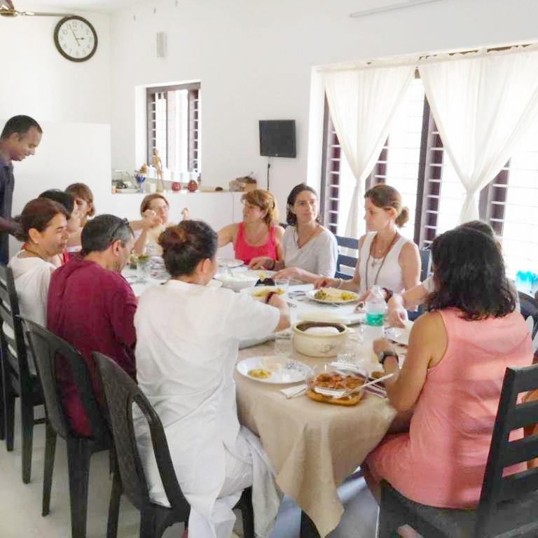 Alma Homestay Mararikulam Bagian luar foto