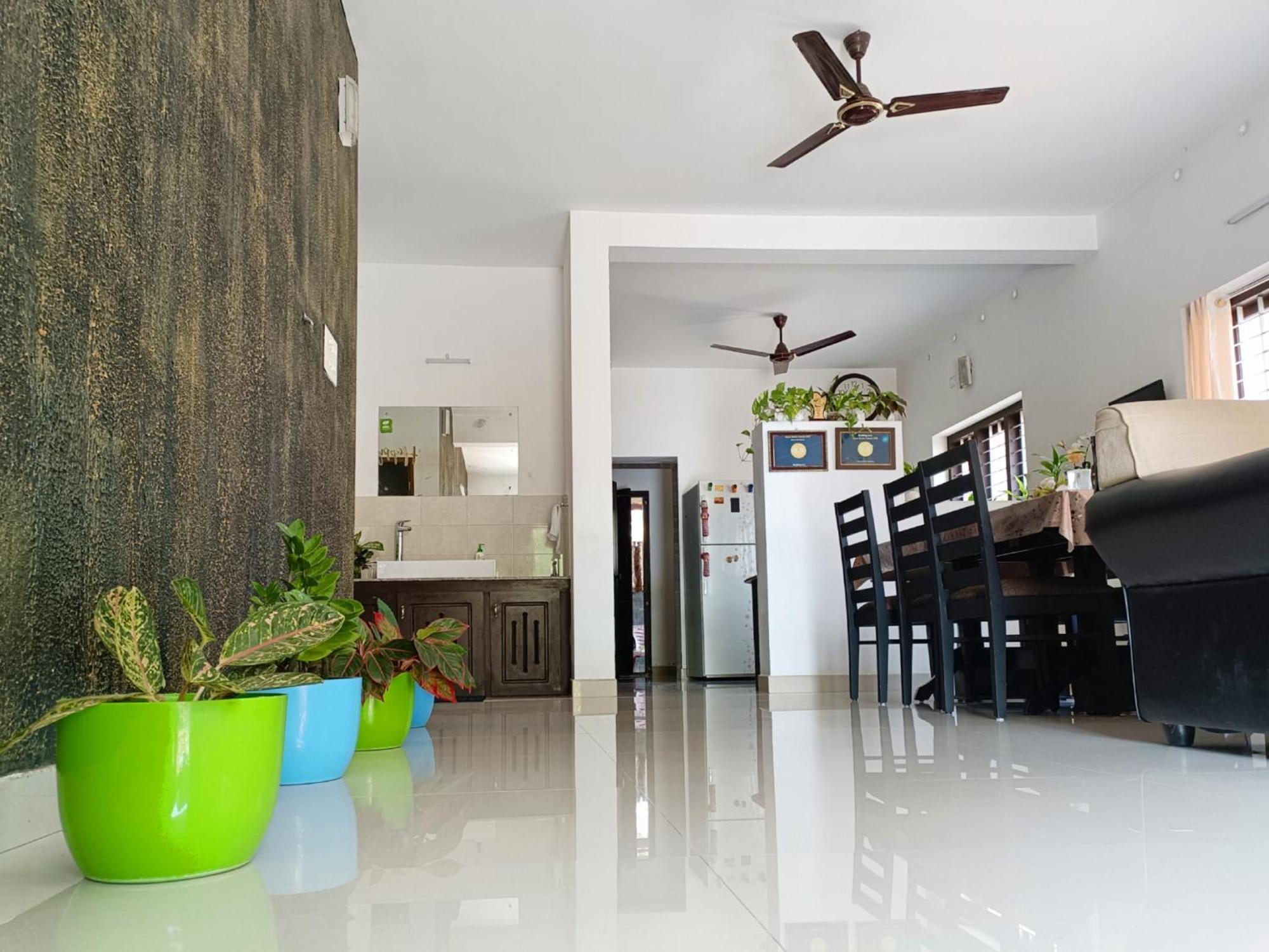 Alma Homestay Mararikulam Bagian luar foto