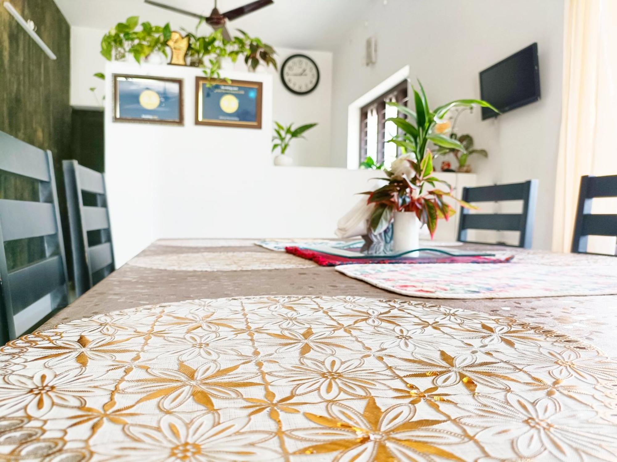 Alma Homestay Mararikulam Bagian luar foto